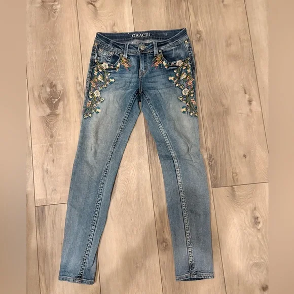 Grace in LA Floral Jeans Size 27 - Picture 4 of 5